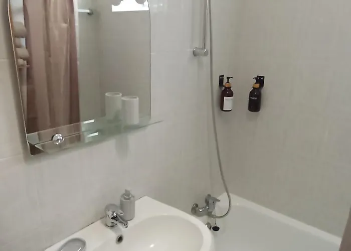 Bus Stop House 82 Διαμέρισμα