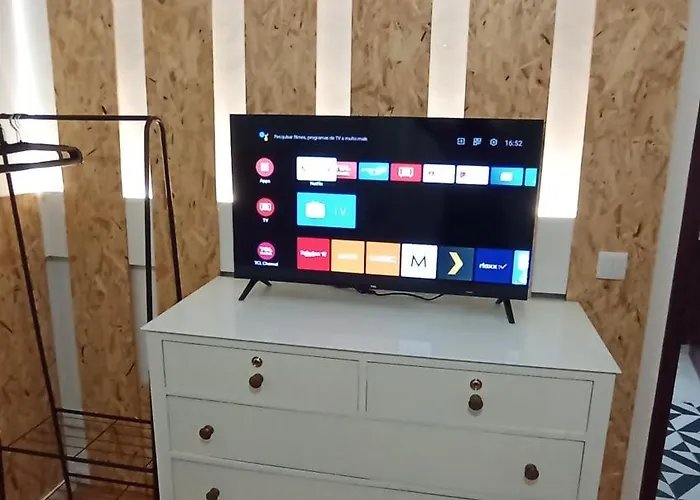 Διαμέρισμα Bus Stop House 82 *